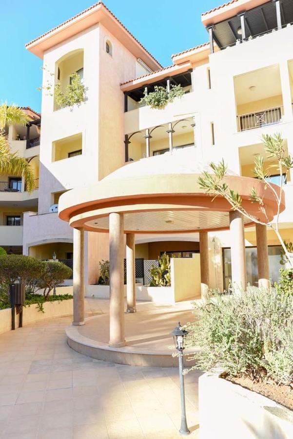 Queens Garden Walking Distance To The * Paphos