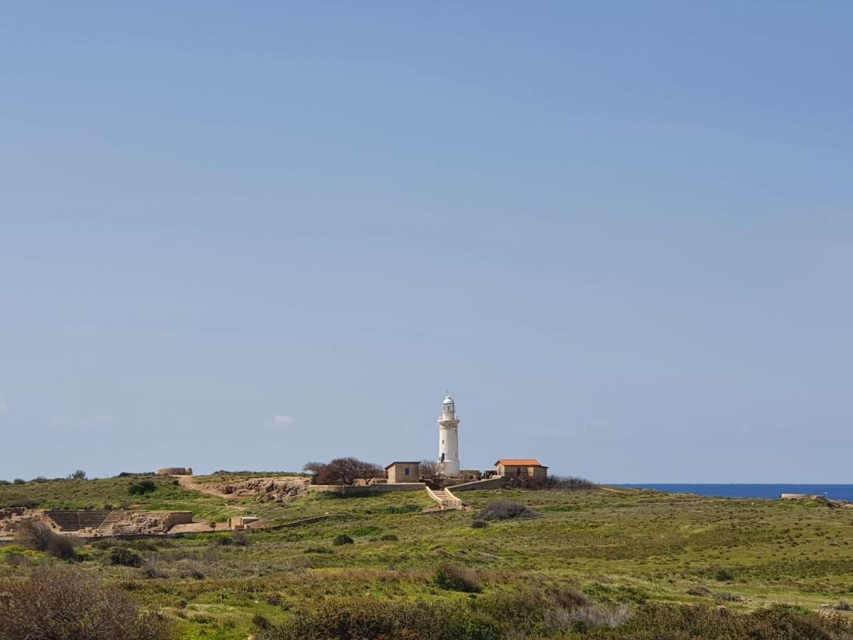 Ancient - Cozy Place Next To The Sea, Marina, Historical Sites, Buses, Mall, And Market Apartment *