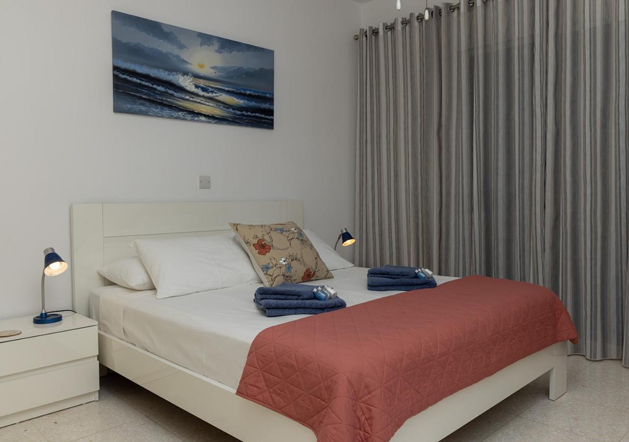 105 Kings Palace - Fabulous 2 Bed, 2 Bath, Large Patio With Garden - Sea Views Apartment *