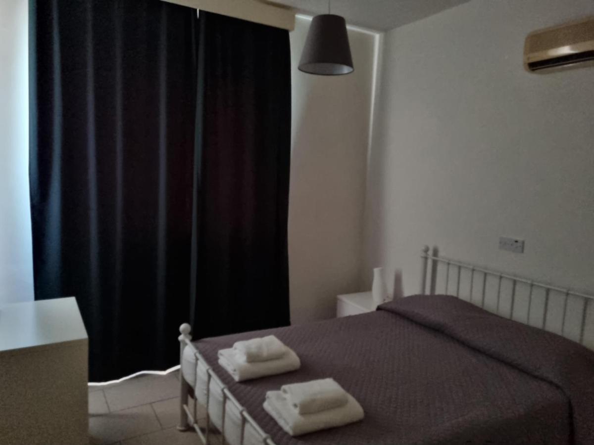 Cosy One Bedroom In *