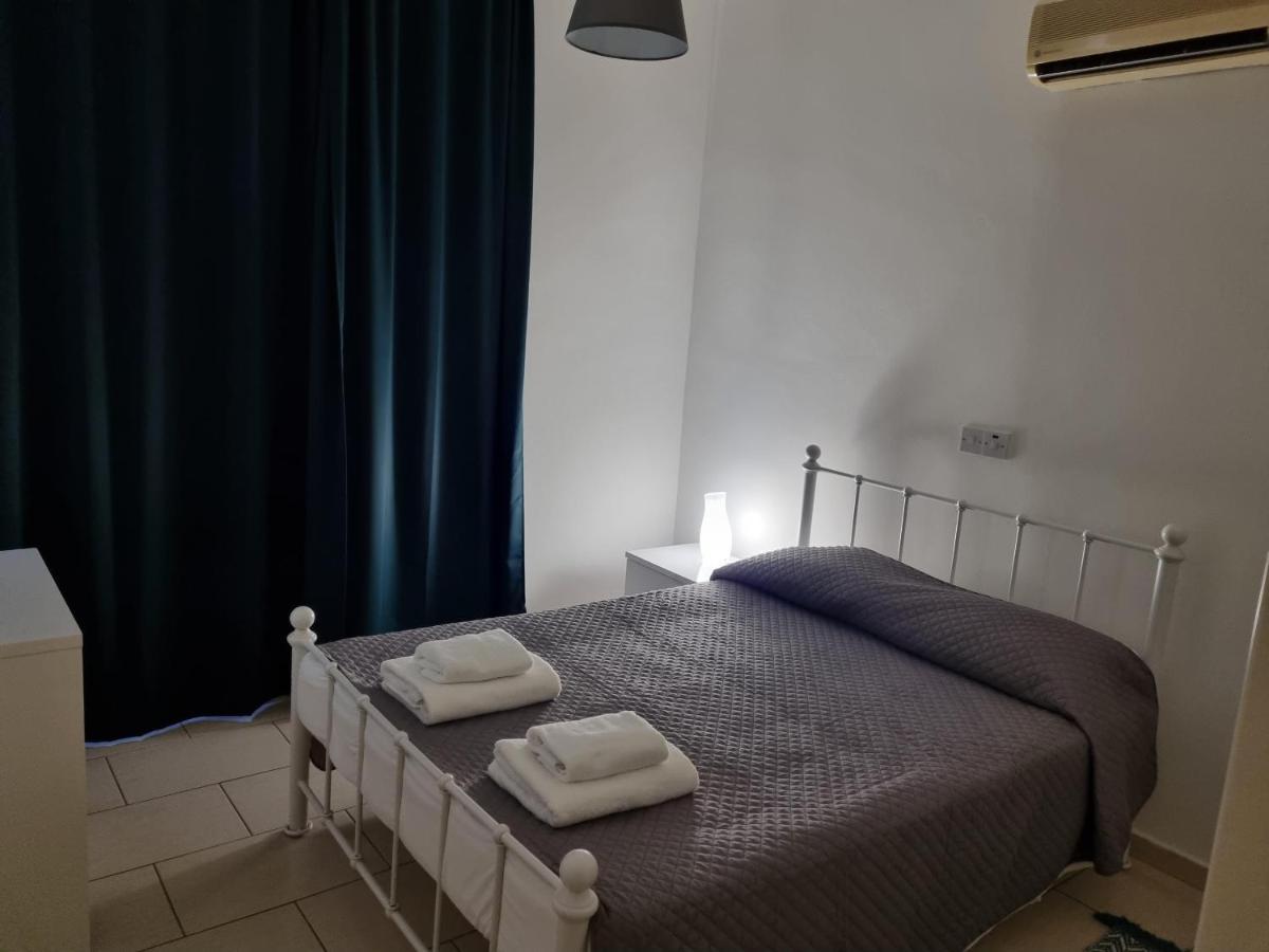 Cosy One Bedroom In Apartment *