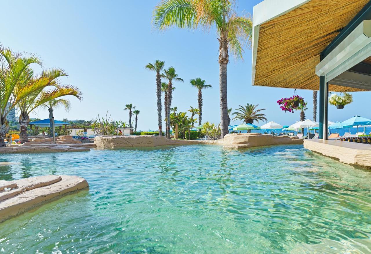 Hotel Leonardo Cypria Bay 4*