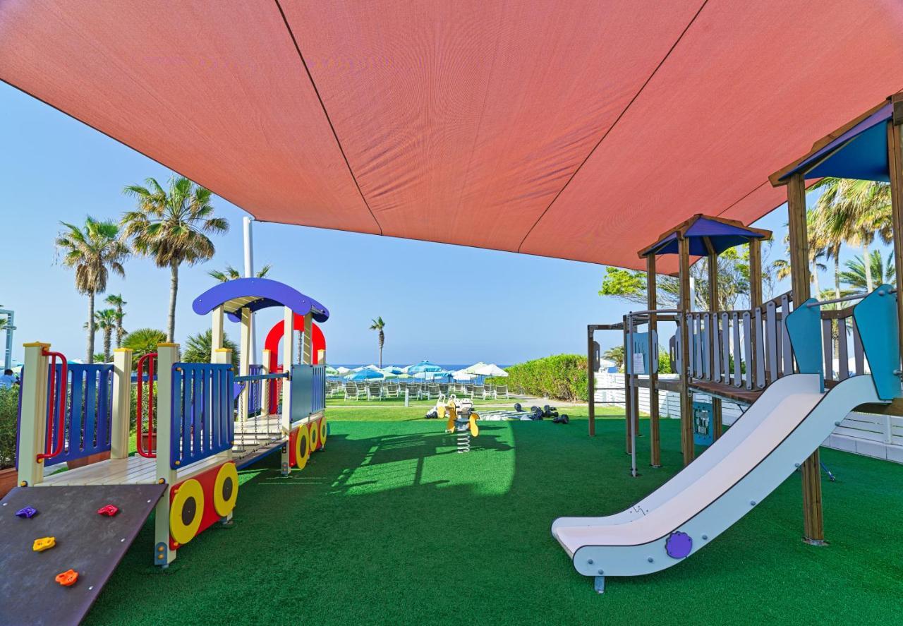 Hotel Leonardo Cypria Bay
