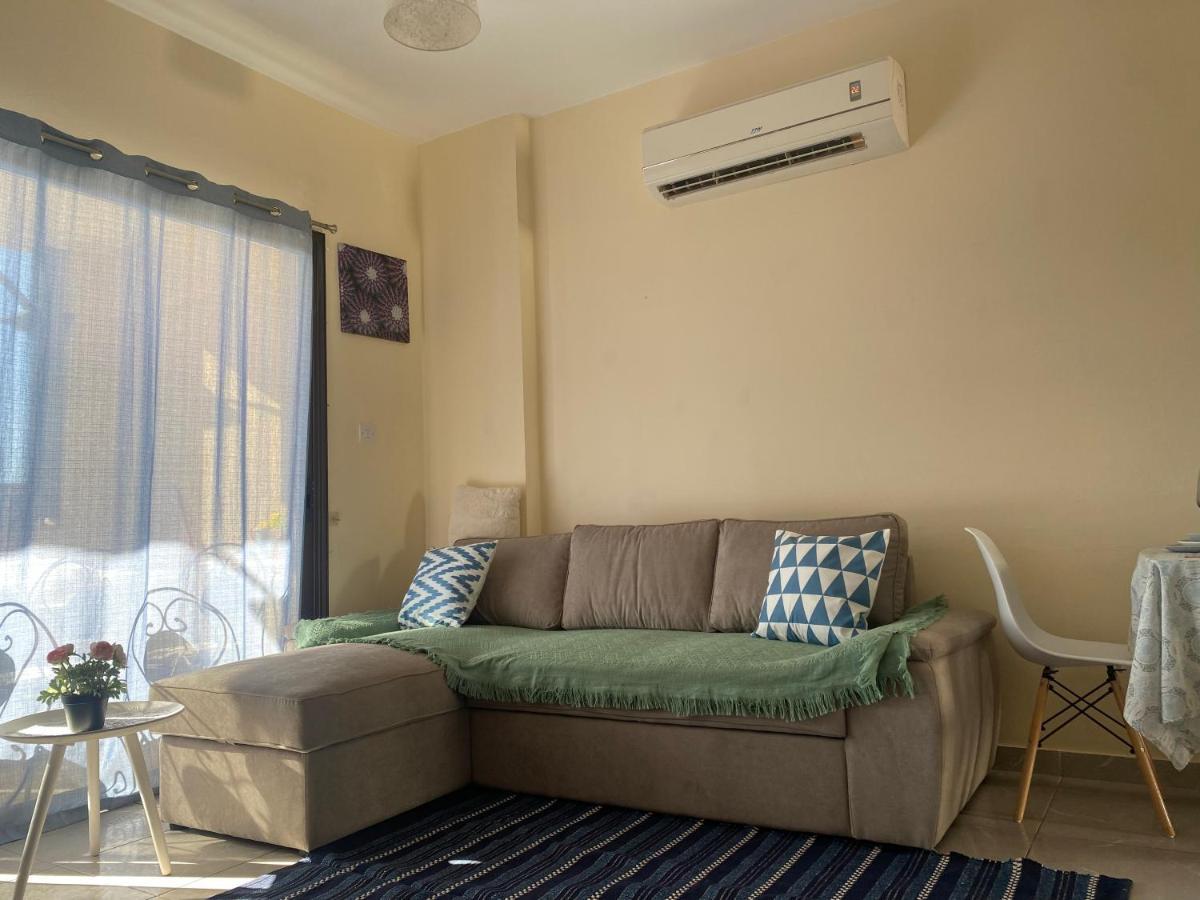 Apartment Queens Garden Walking Distance To The