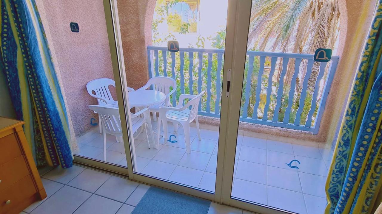 Limanaki Apartment *
