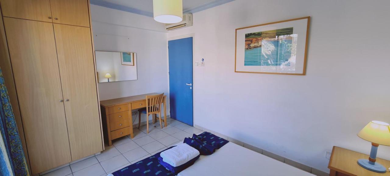 Apartment Limanaki *