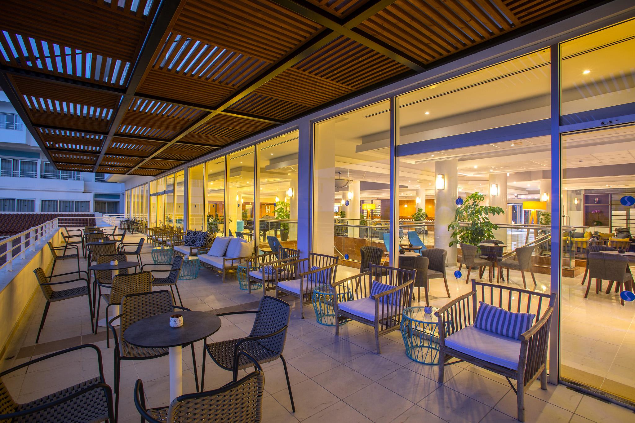 Leonardo Cypria Bay 4*