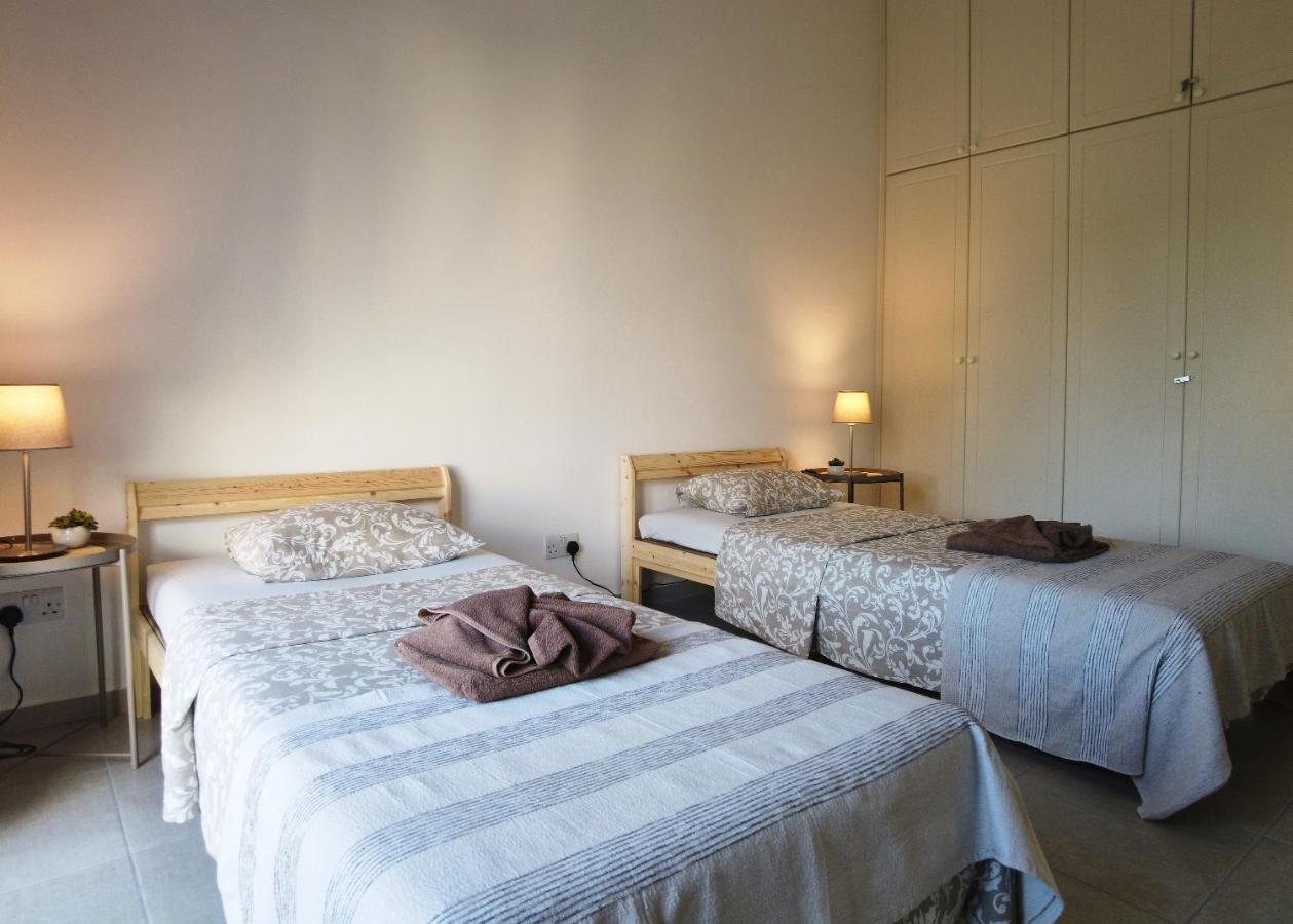 Paradise Gardens Apartment *