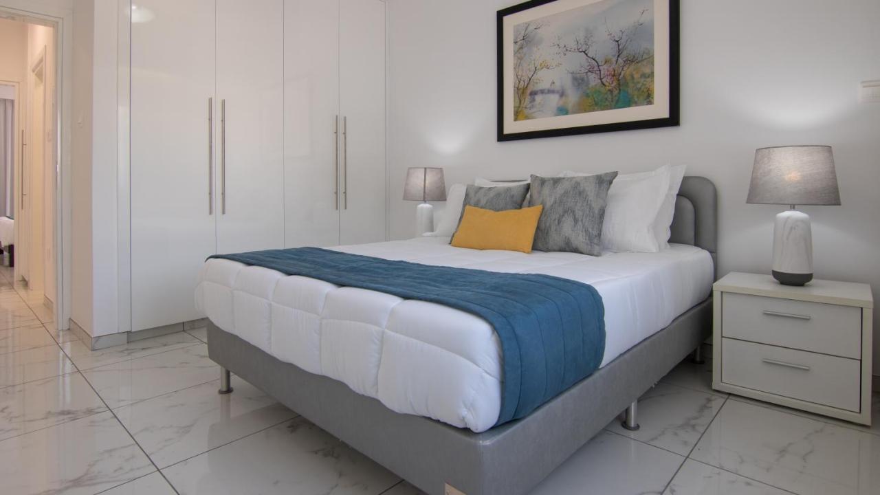 Phaedrus Living: Luxury Flat Semeli Apartment