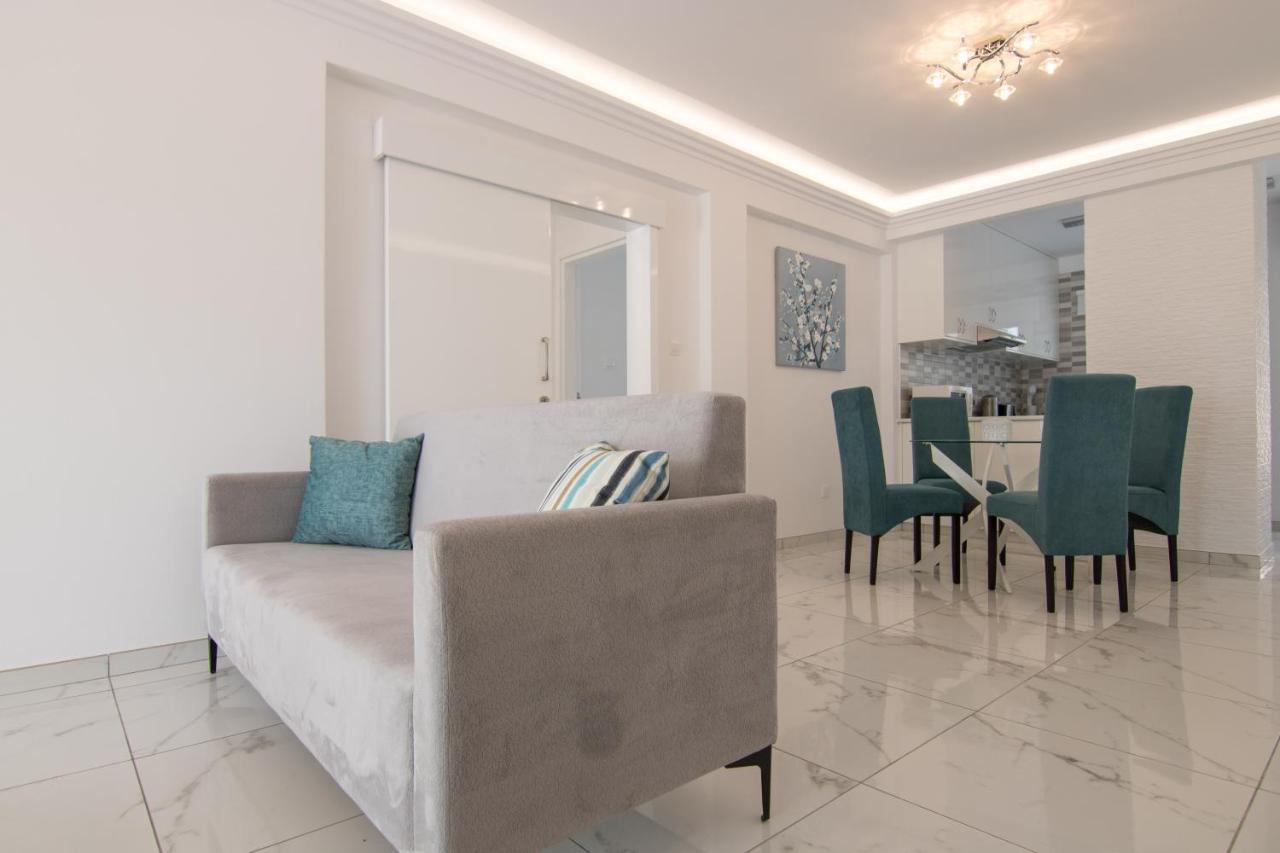 Phaedrus Living: Luxury Flat Semeli Apartment *
