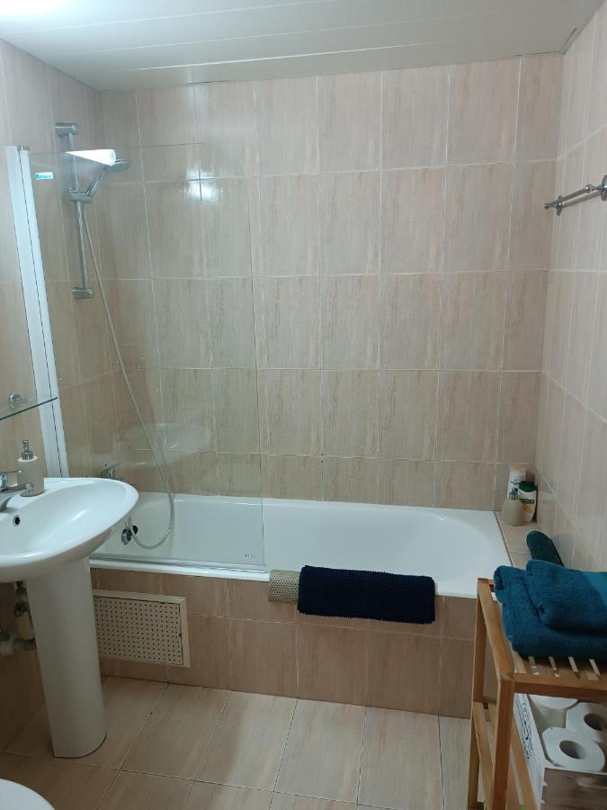 Queens Gardens By The Sea, Pool And Mall Apartment *