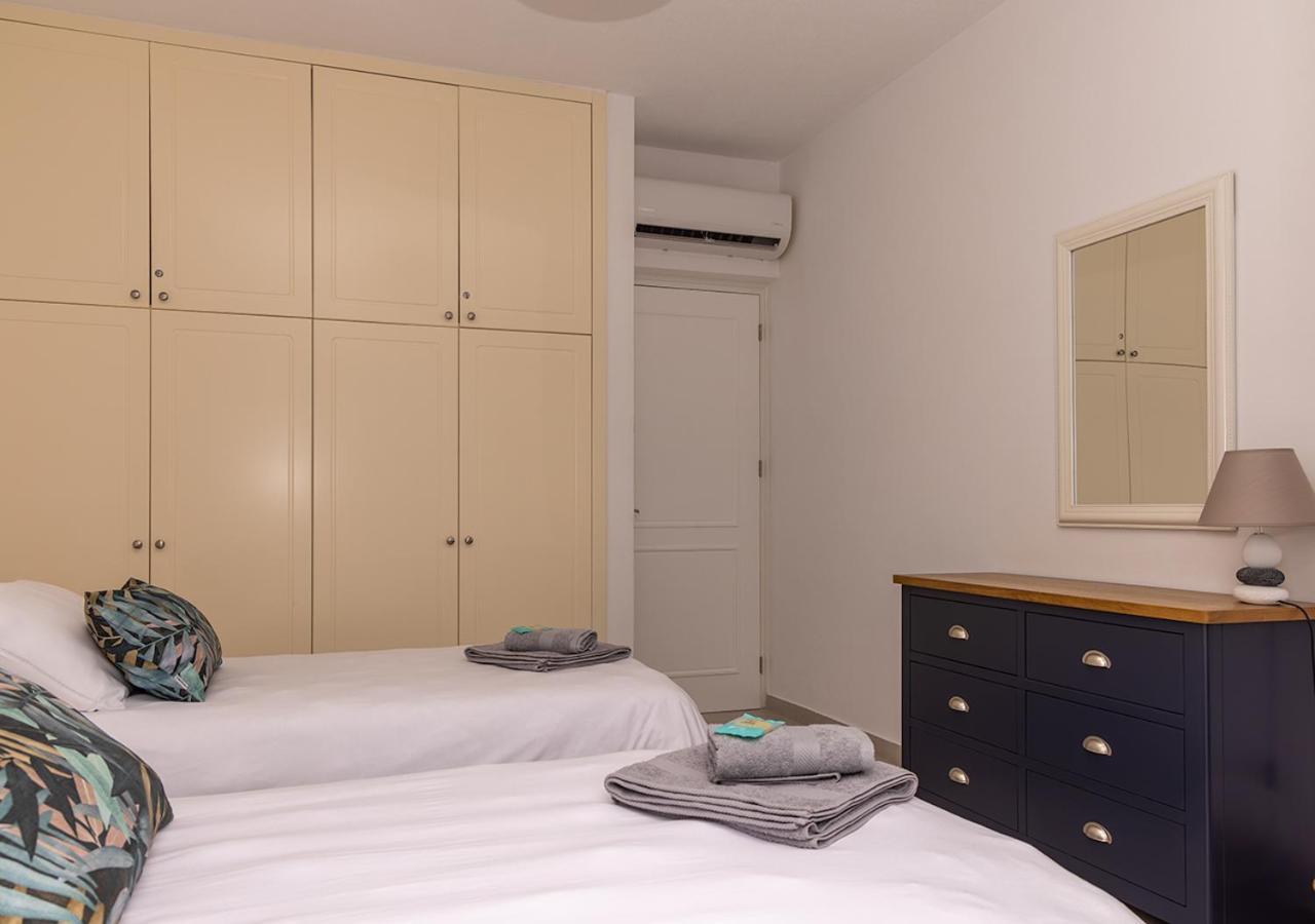 105 Kings Palace - Fabulous 2 Bed, 2 Bath, Large Patio With Garden - Sea Views Apartment