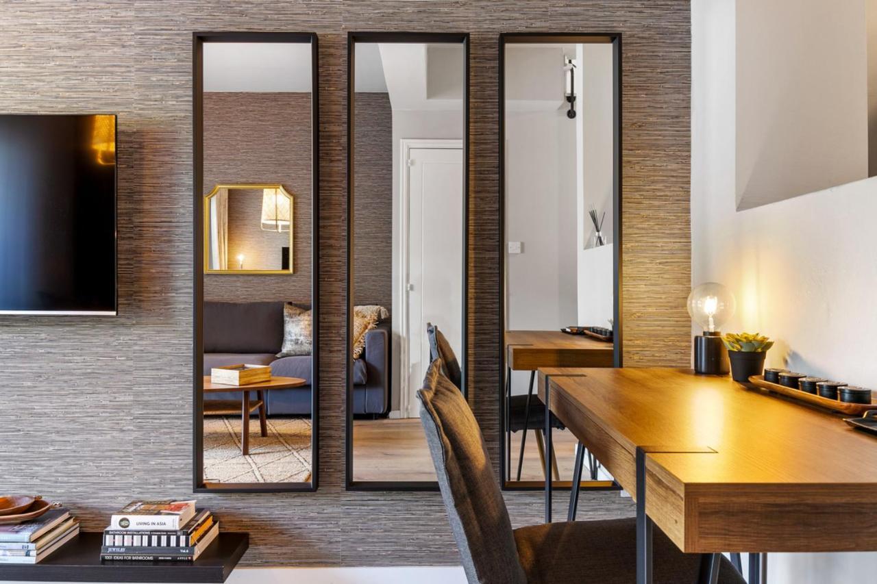 Apartment Phaedrus Living Modern Heights Luxury Townhouse *