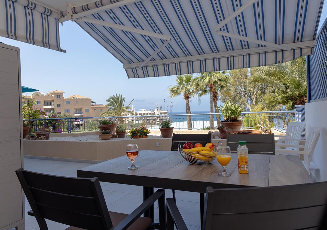 Apartment 105 Kings Palace - Fabulous 2 Bed, 2 Bath, Large Patio With Garden - Sea Views Paphos