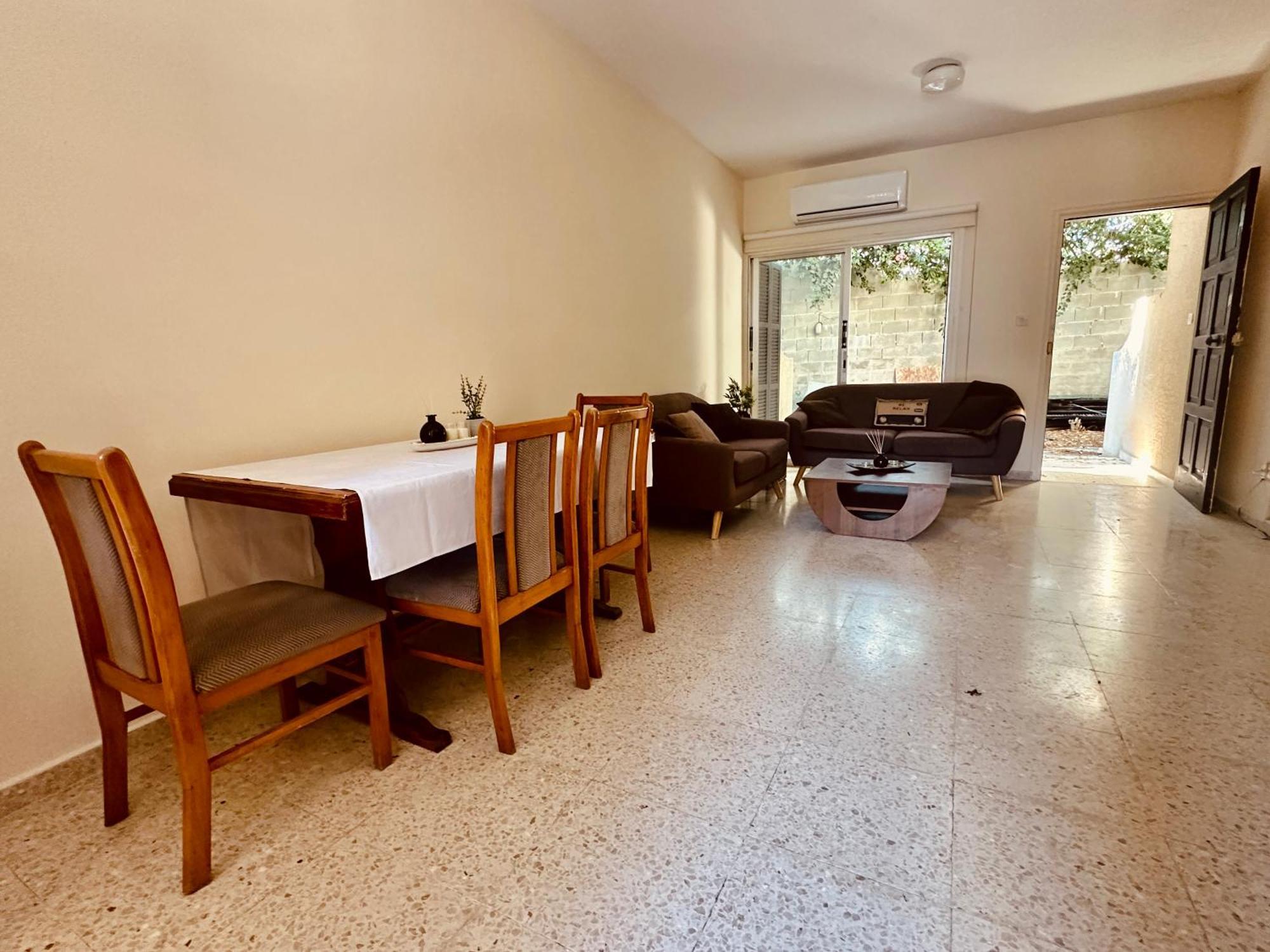 Avlida Luxury Annex Apartment *