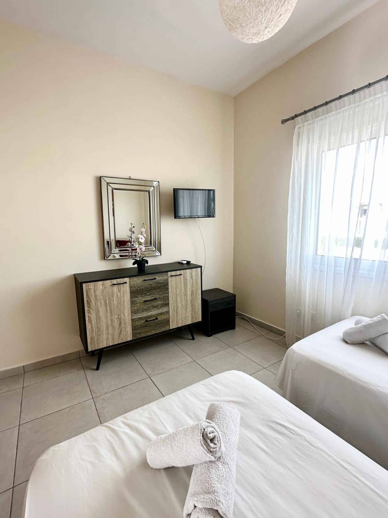 Avlida Luxury Annex Apartment *