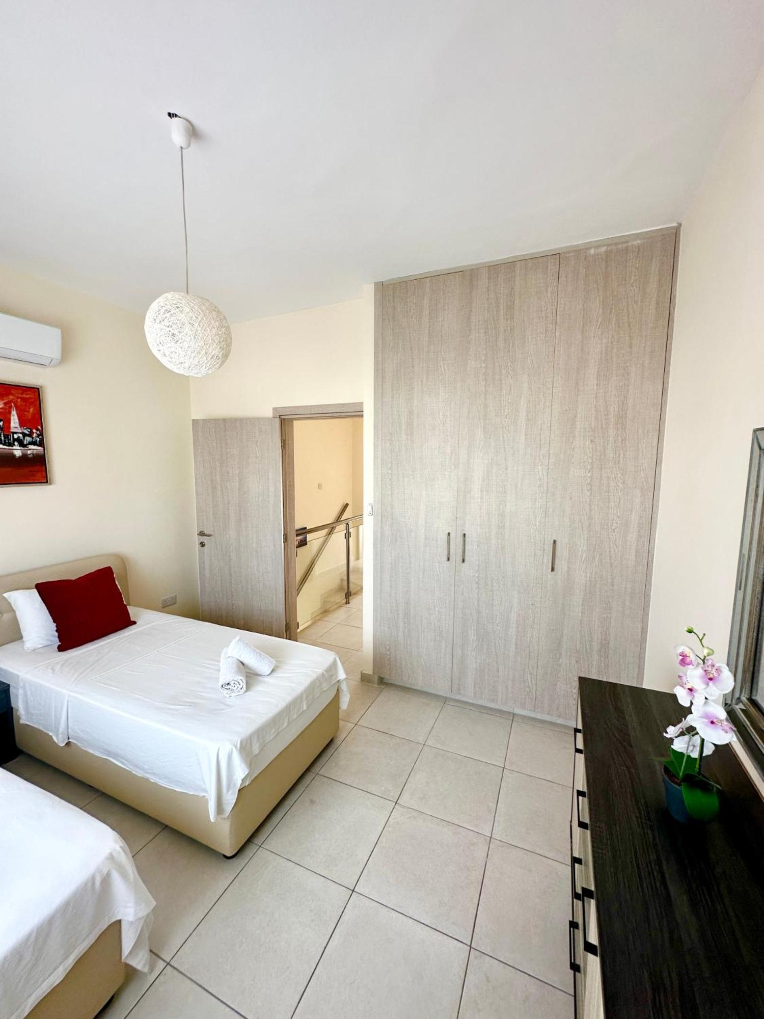 Avlida Luxury Annex Apartment
