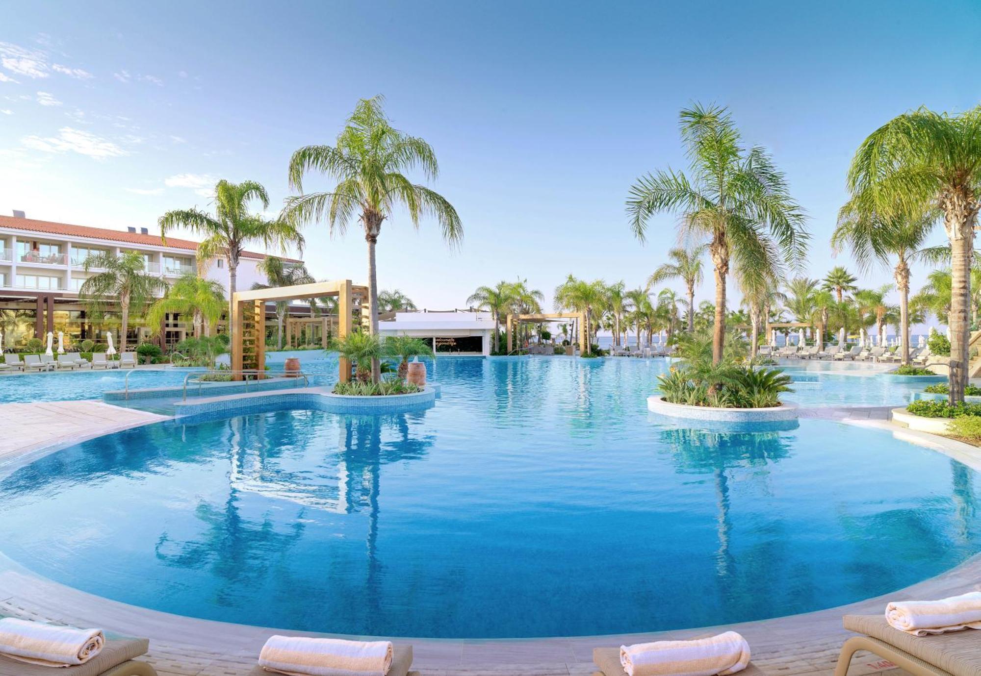 Olympic Lagoon Resort 5*