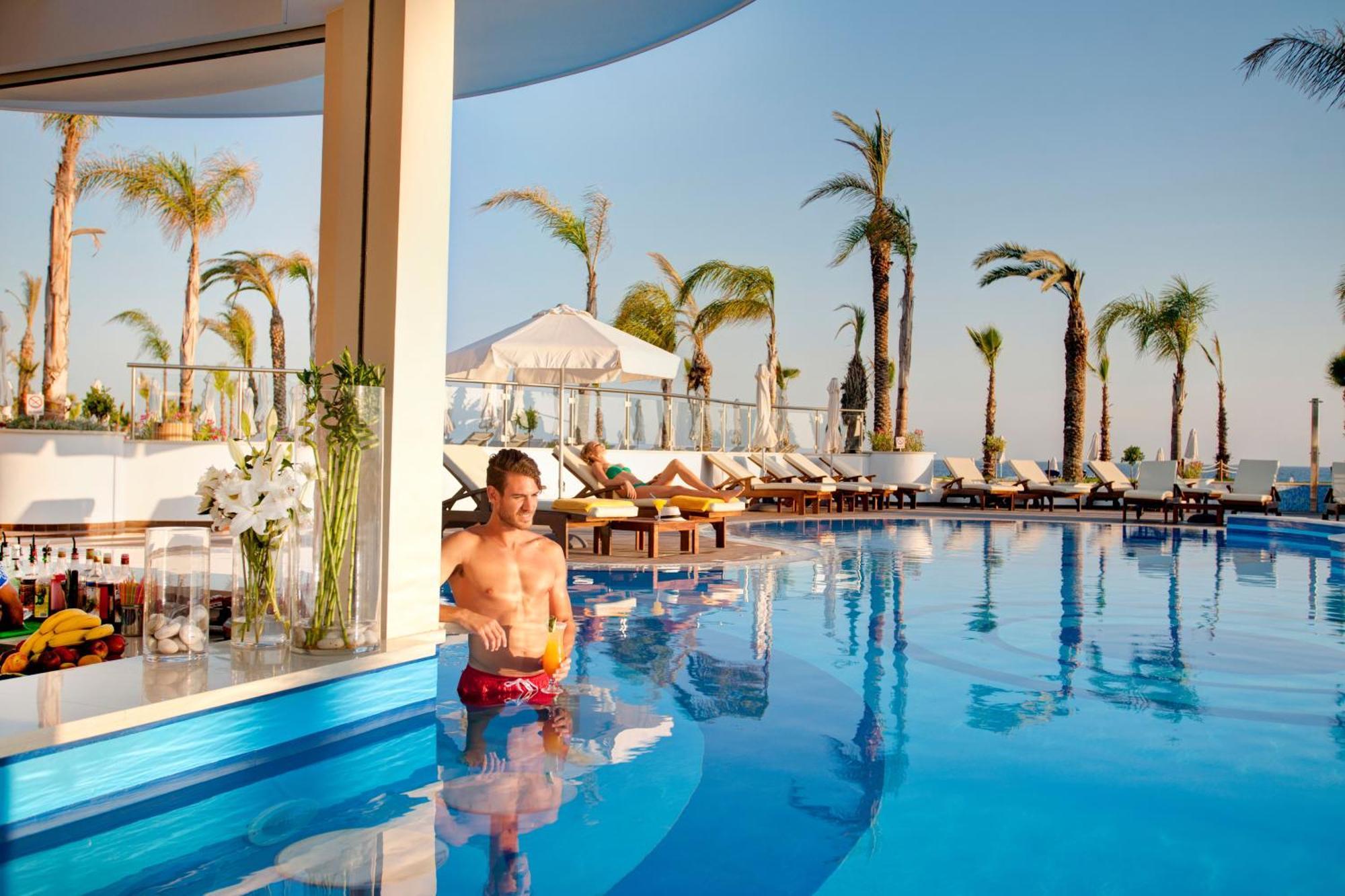 Resort Olympic Lagoon