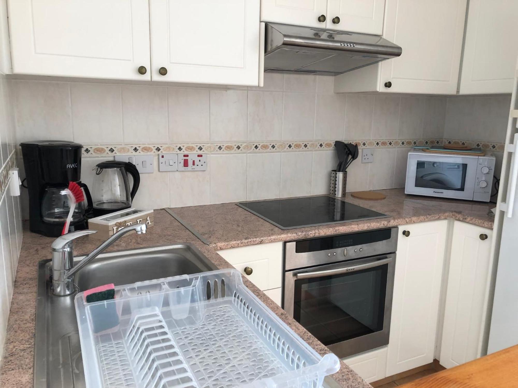 Limnaria Gardens - 1 Bedroom, Sunny With Stunning Pool Views Paphos