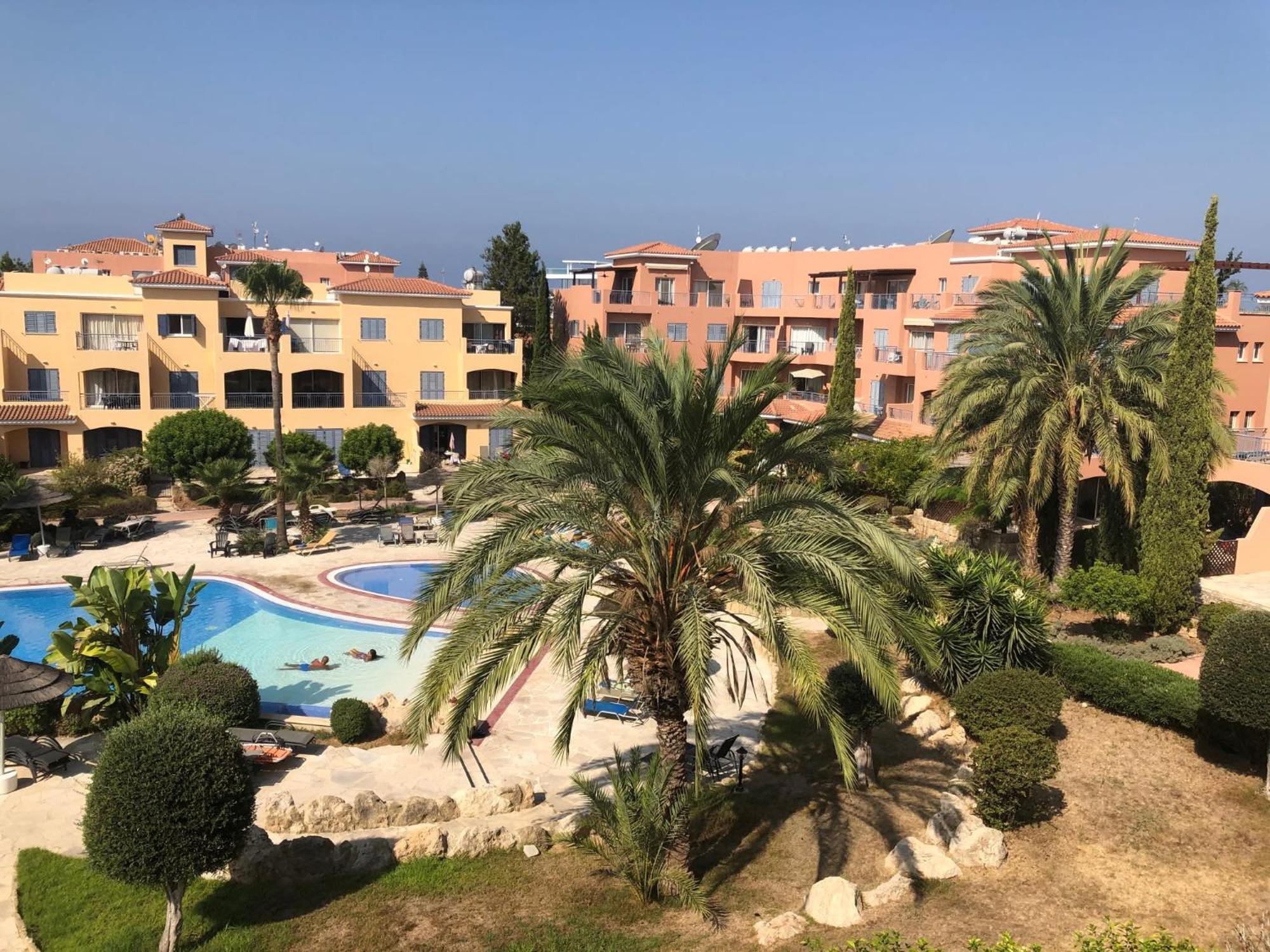 Limnaria Gardens - 1 Bedroom, Sunny With Stunning Pool Views Paphos