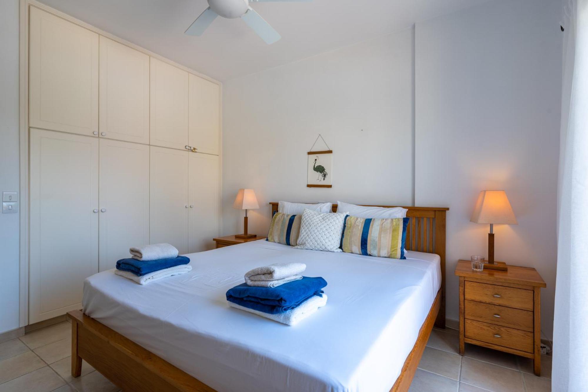 Tropical Paradise In Harbour Paphos, & Close To *