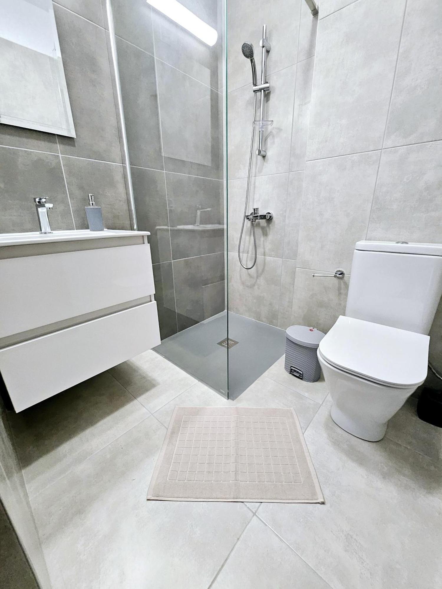 One Bedroom Apartment, Universal Residences Apartment