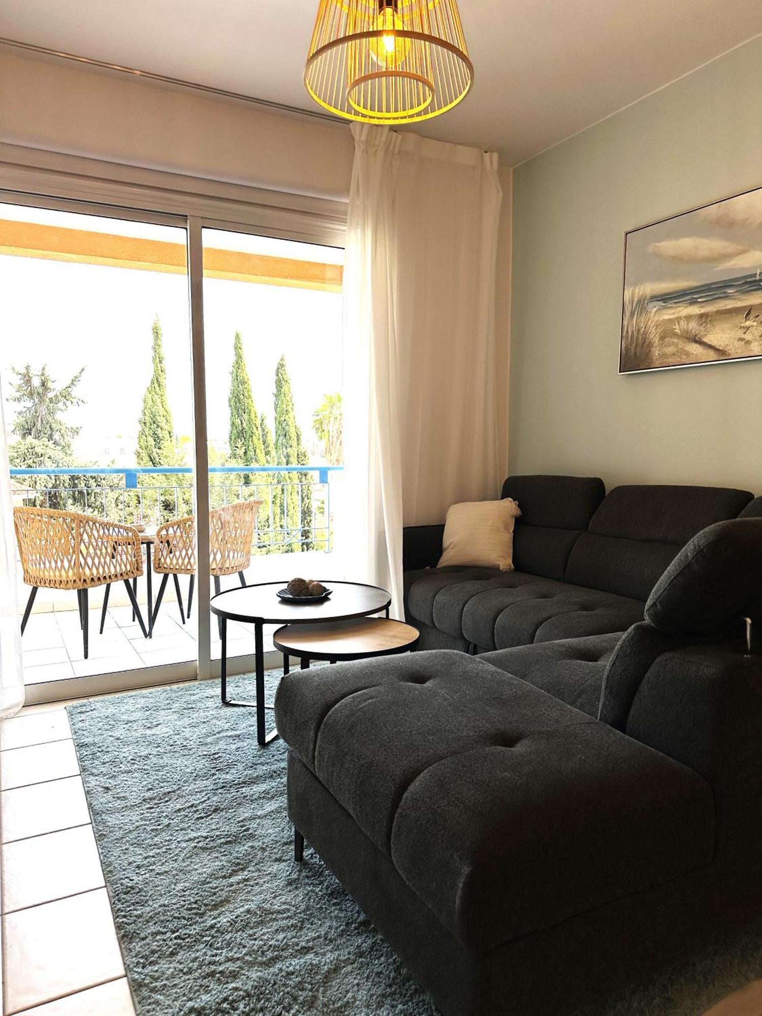 H&o Golden Sun Apartment Paphos