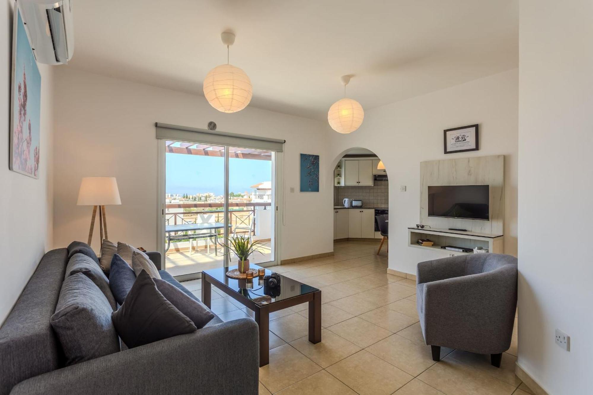 Artemis Cynthia Complex Apartment