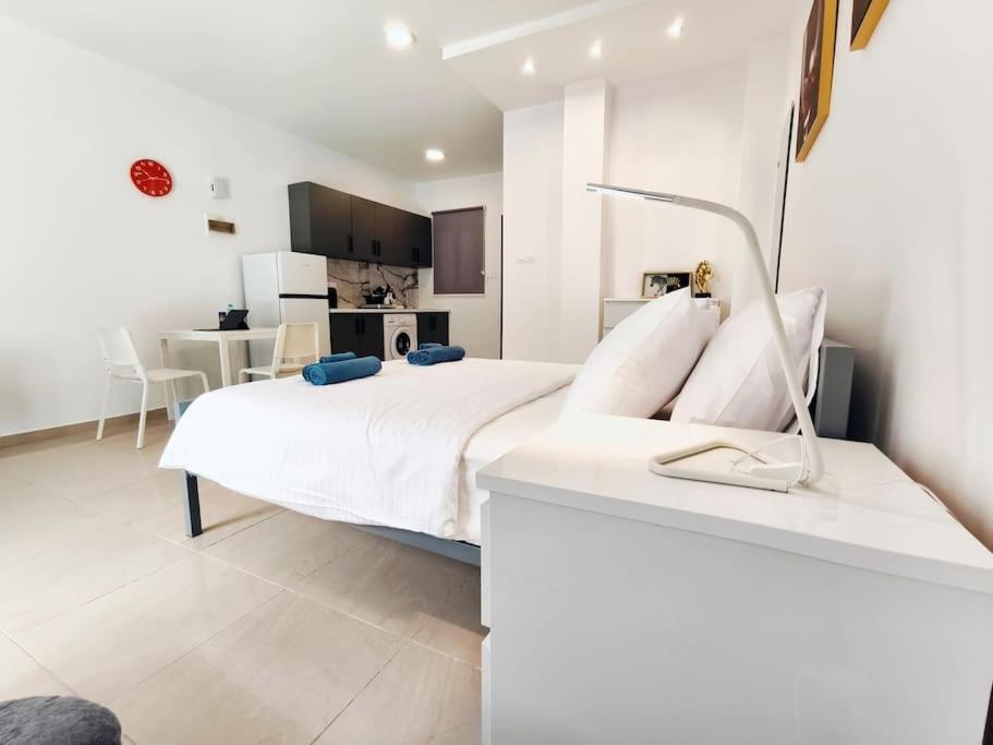 Apartment Cozy Near Harbor District 200 Mbits Xbox X *