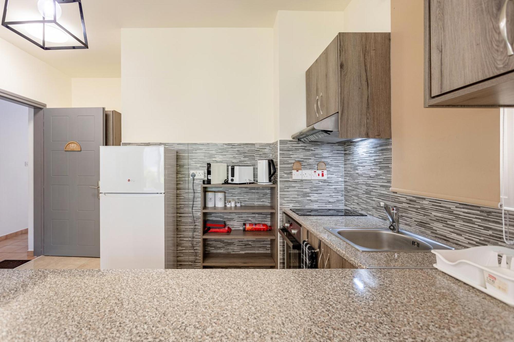 Apartamento Danaos Seaside 101 With Pool In Tourist Area