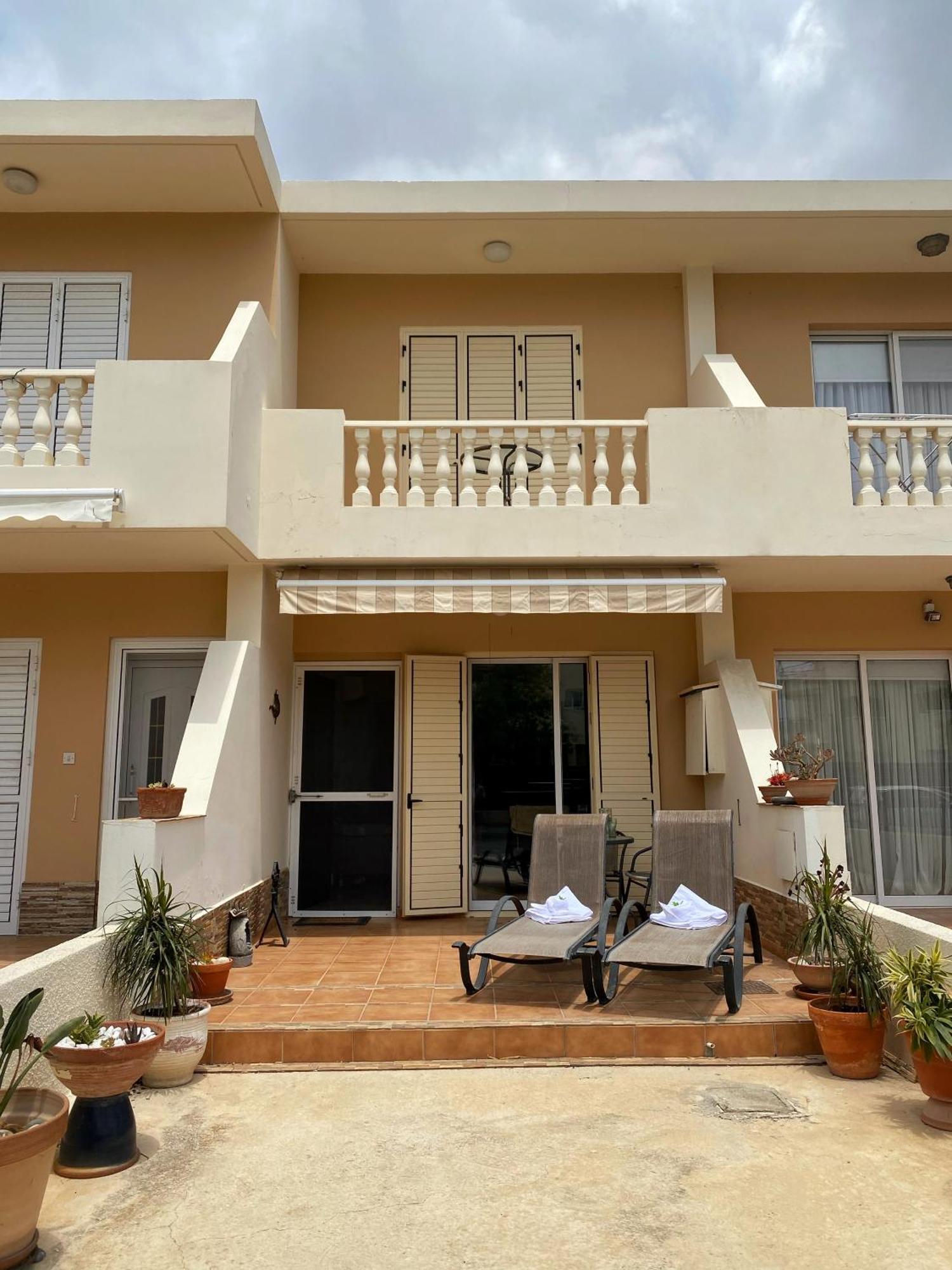 Spitaki Apartment *