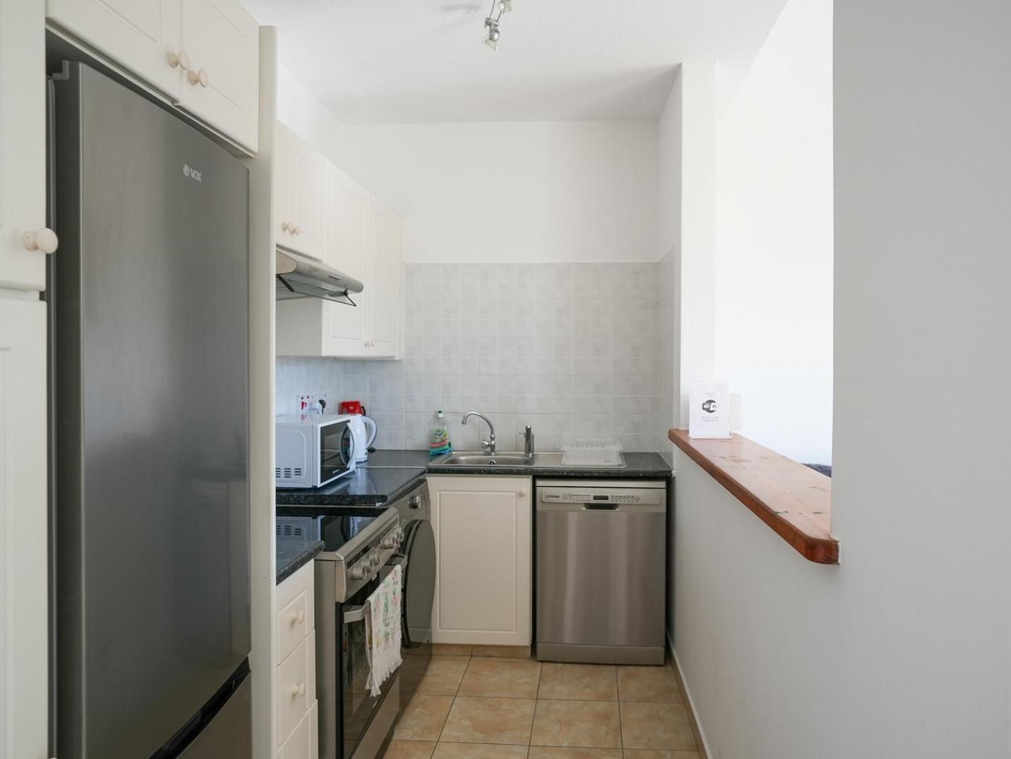 Resitour - Regina Gardens Apartment Paphos