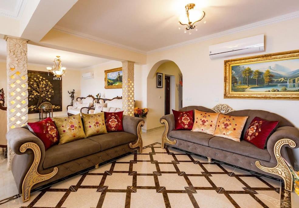 Luksuzna Vila Ob Plazi Z Bazenom Villa