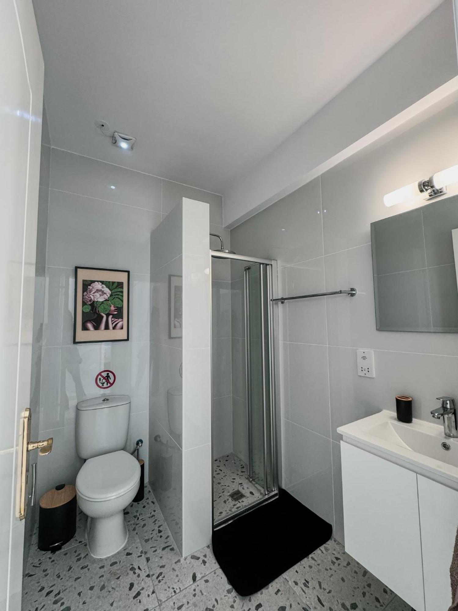 Lavi's Haven 2b, Paphos, Pool Apartment