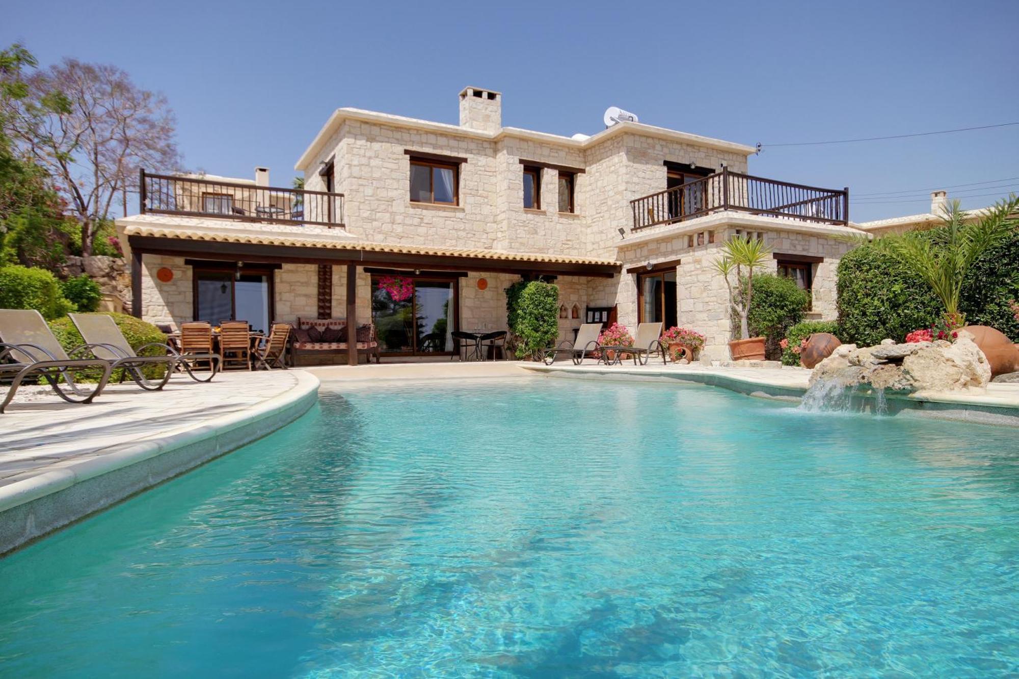Adonia - Tj Villa
