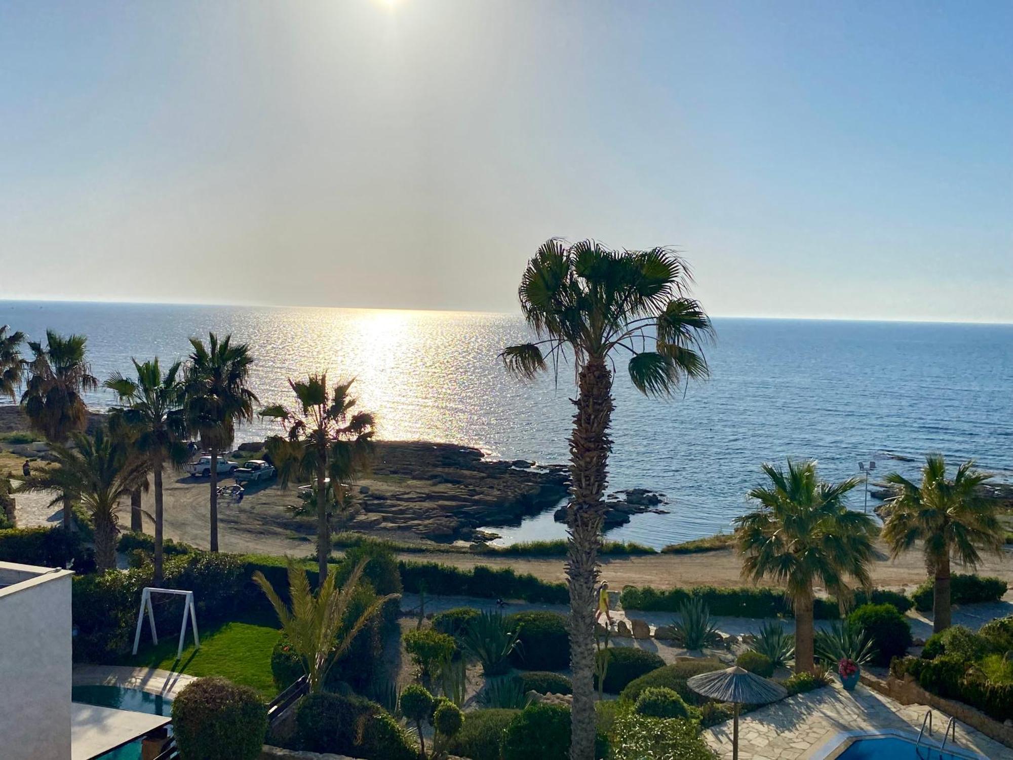 Villa Sea Front Ekaterina