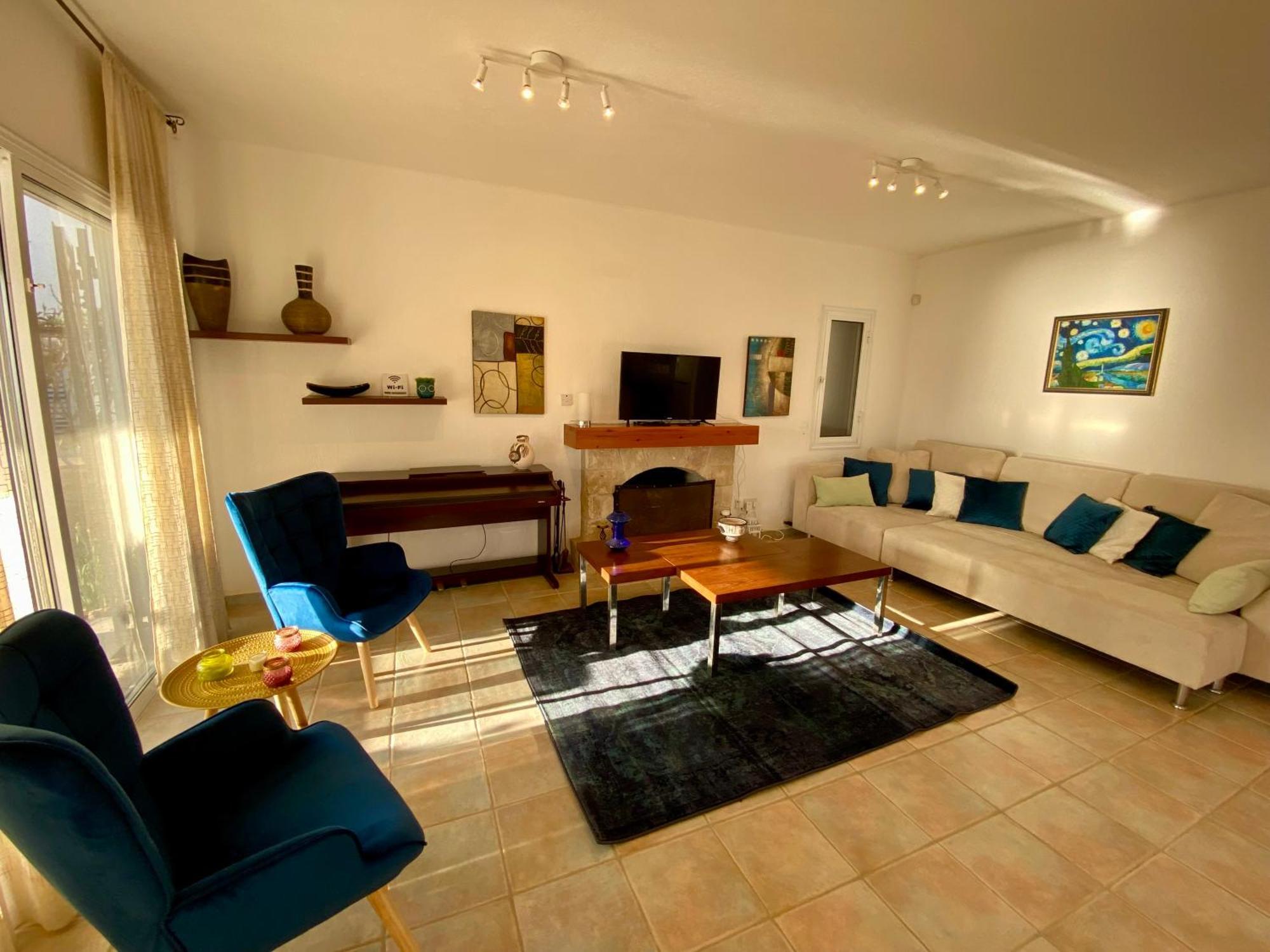 Sea Front Ekaterina Villa *