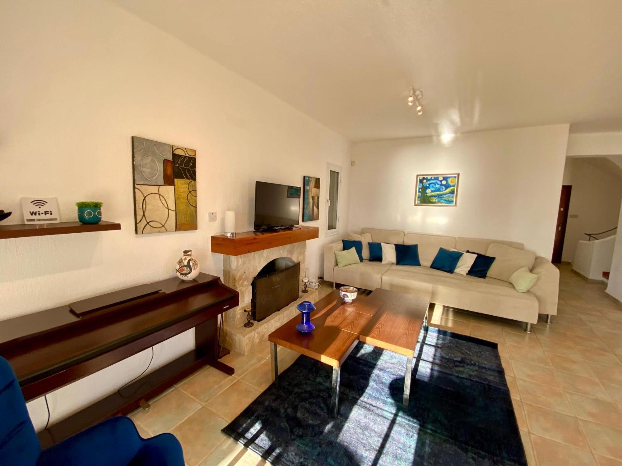 Villa Sea Front Ekaterina Paphos