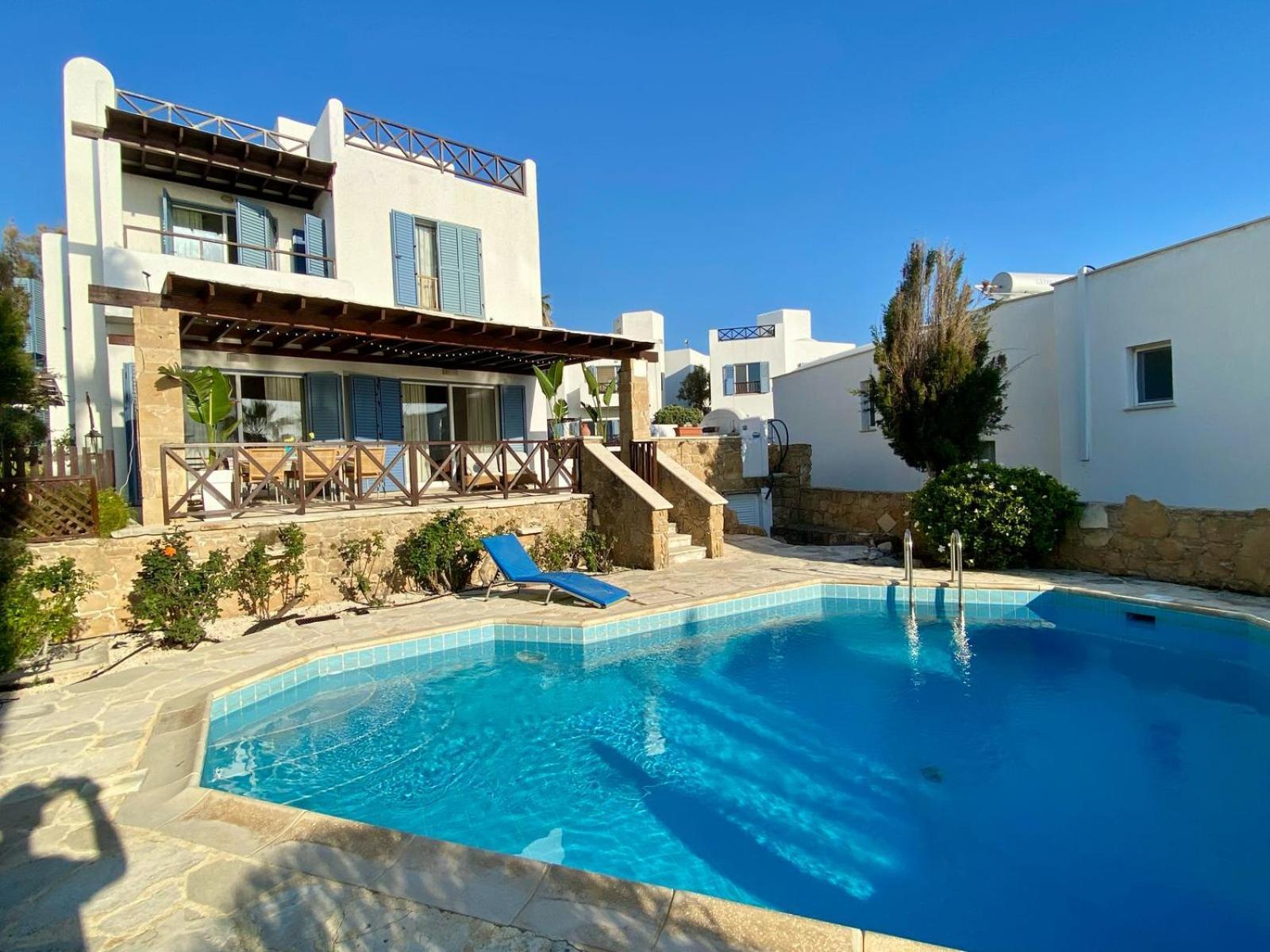 Villa Sea Front Ekaterina