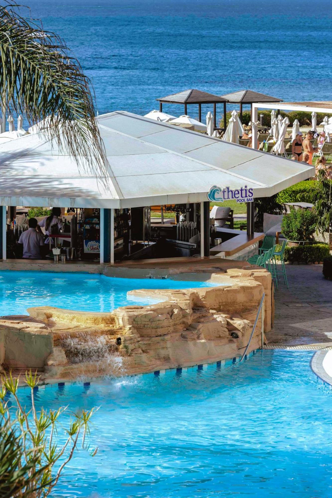 Leonardo Cypria Bay Hotel