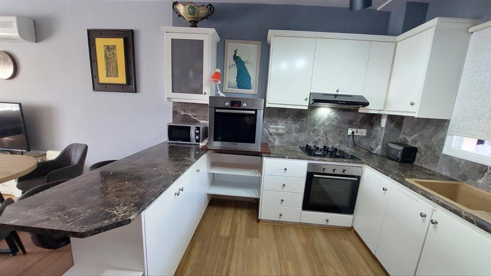 King Sunset Apartment Paphos