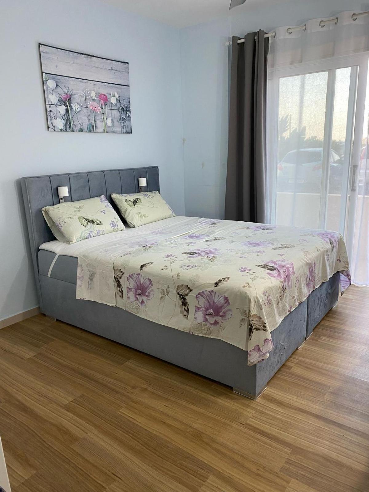 King Sunset Apartment