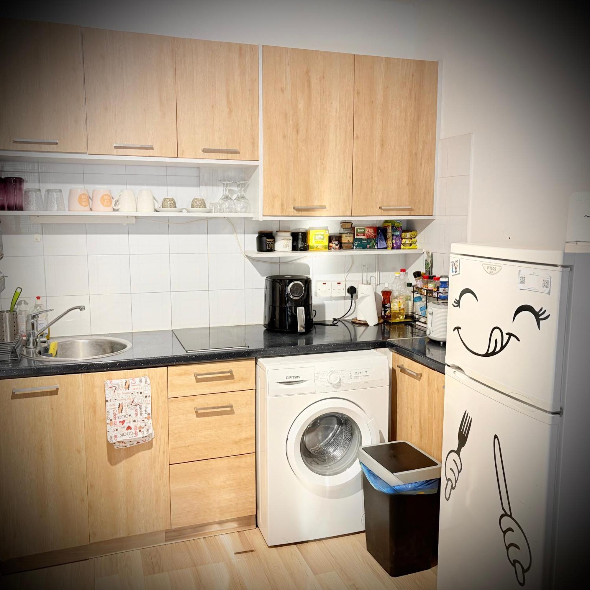 Ibiscus Apt With Pool, Walk To Beach, Harbour,Kato Paphos * Paphos