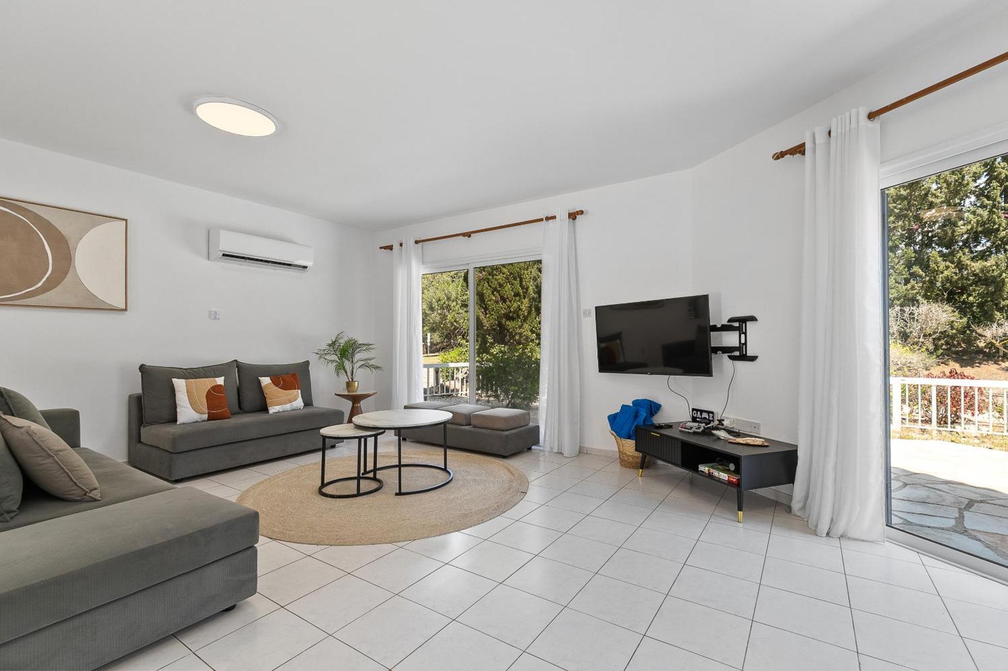 Limnaria Gardens Superb By Vichy Holidays Paphos