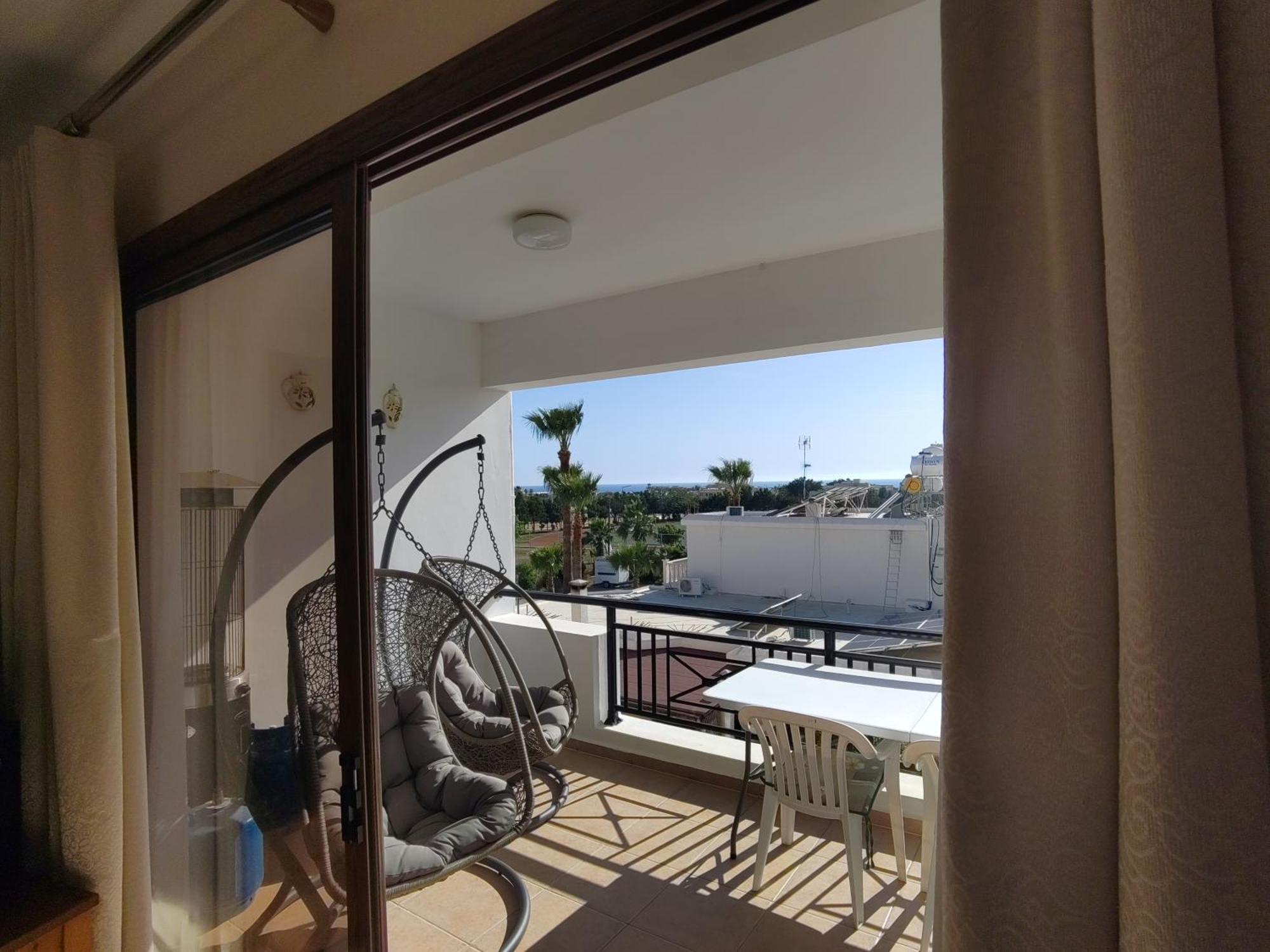 Othello With Pool, Balcony, Rooftop & 800 M To Sandy On Foot *