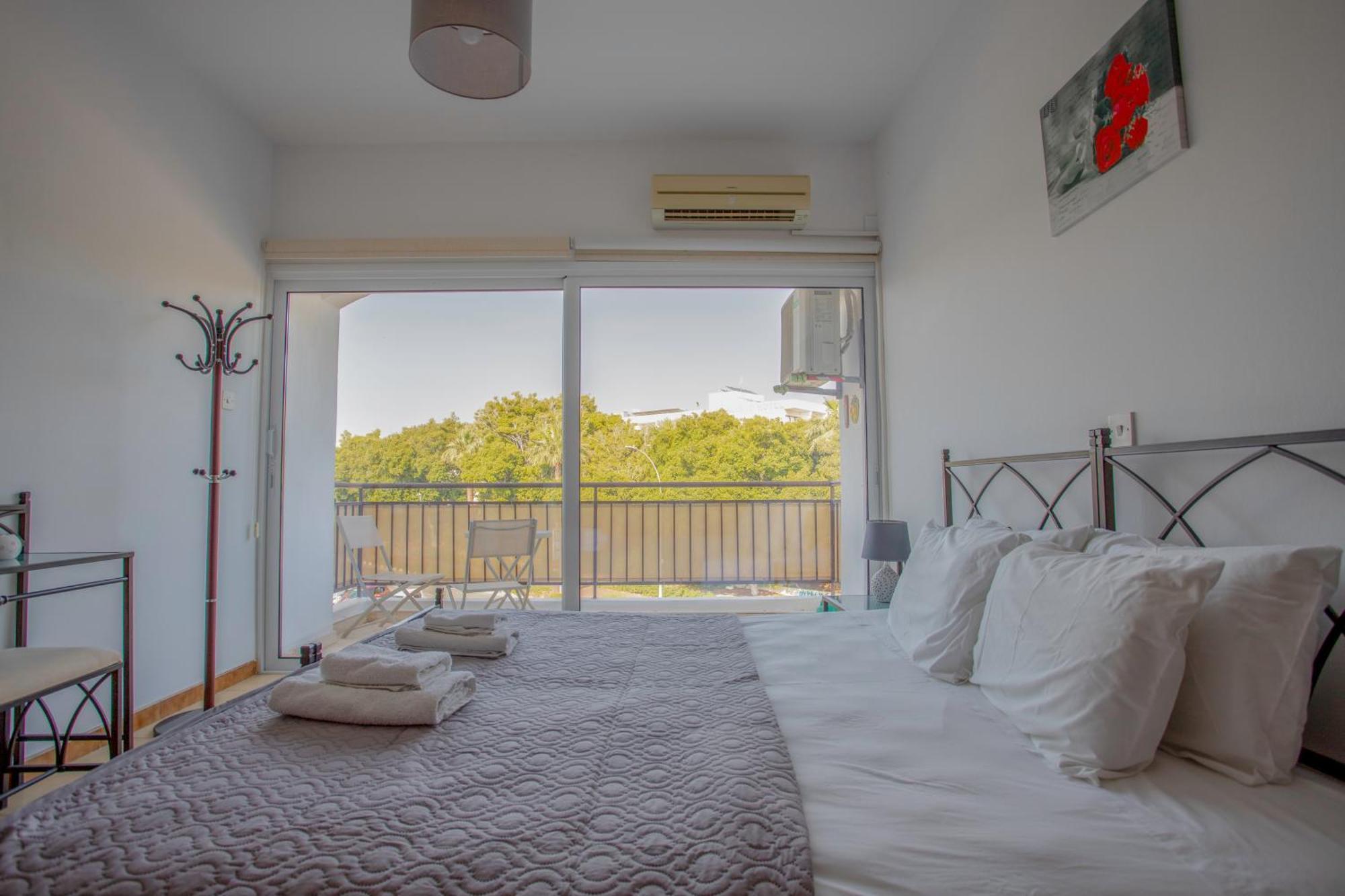 1-2bd Apartment Paphos