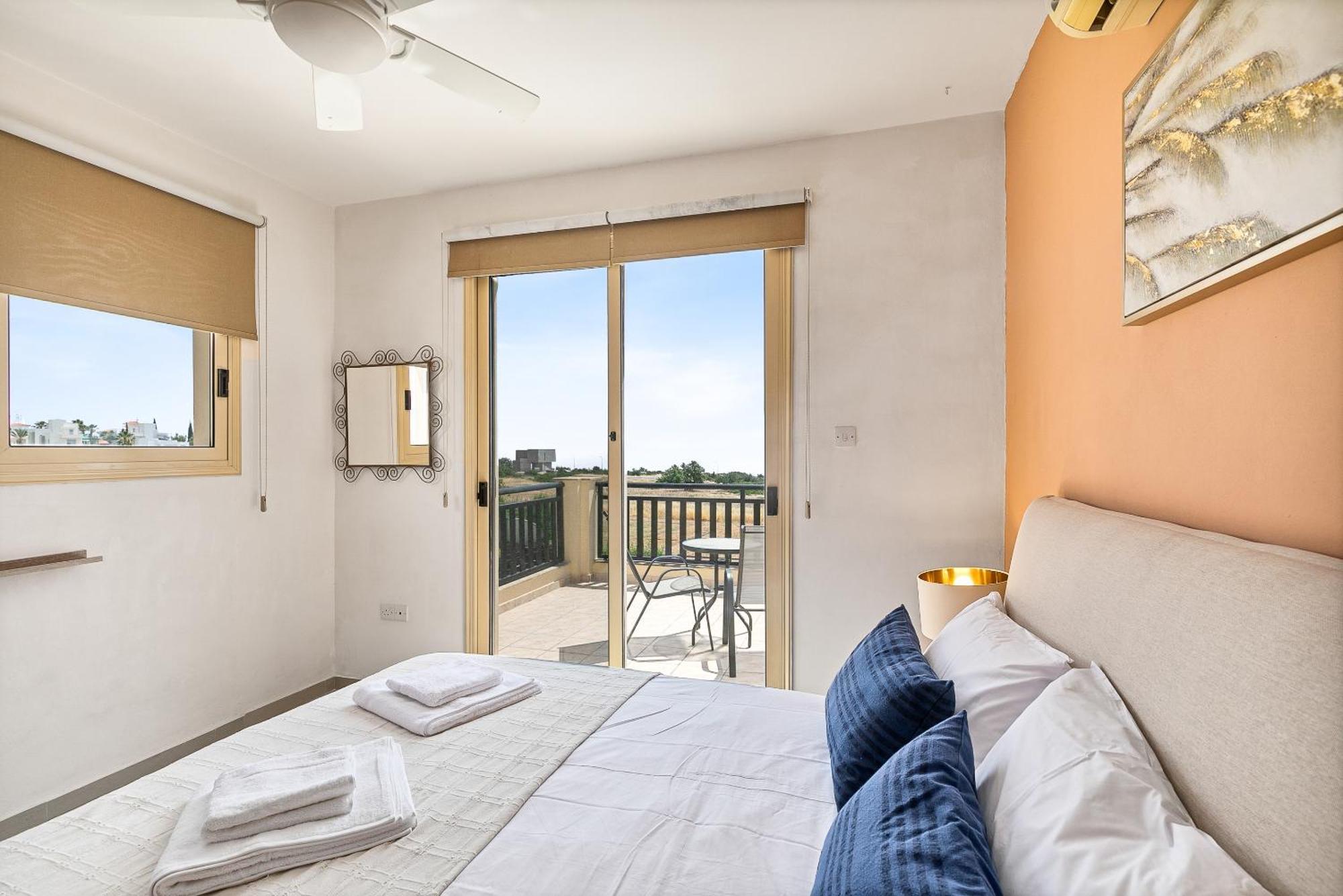 Pousada Seaview In Peyia | Private Pool & Jacuzzi By Vichy Holidays