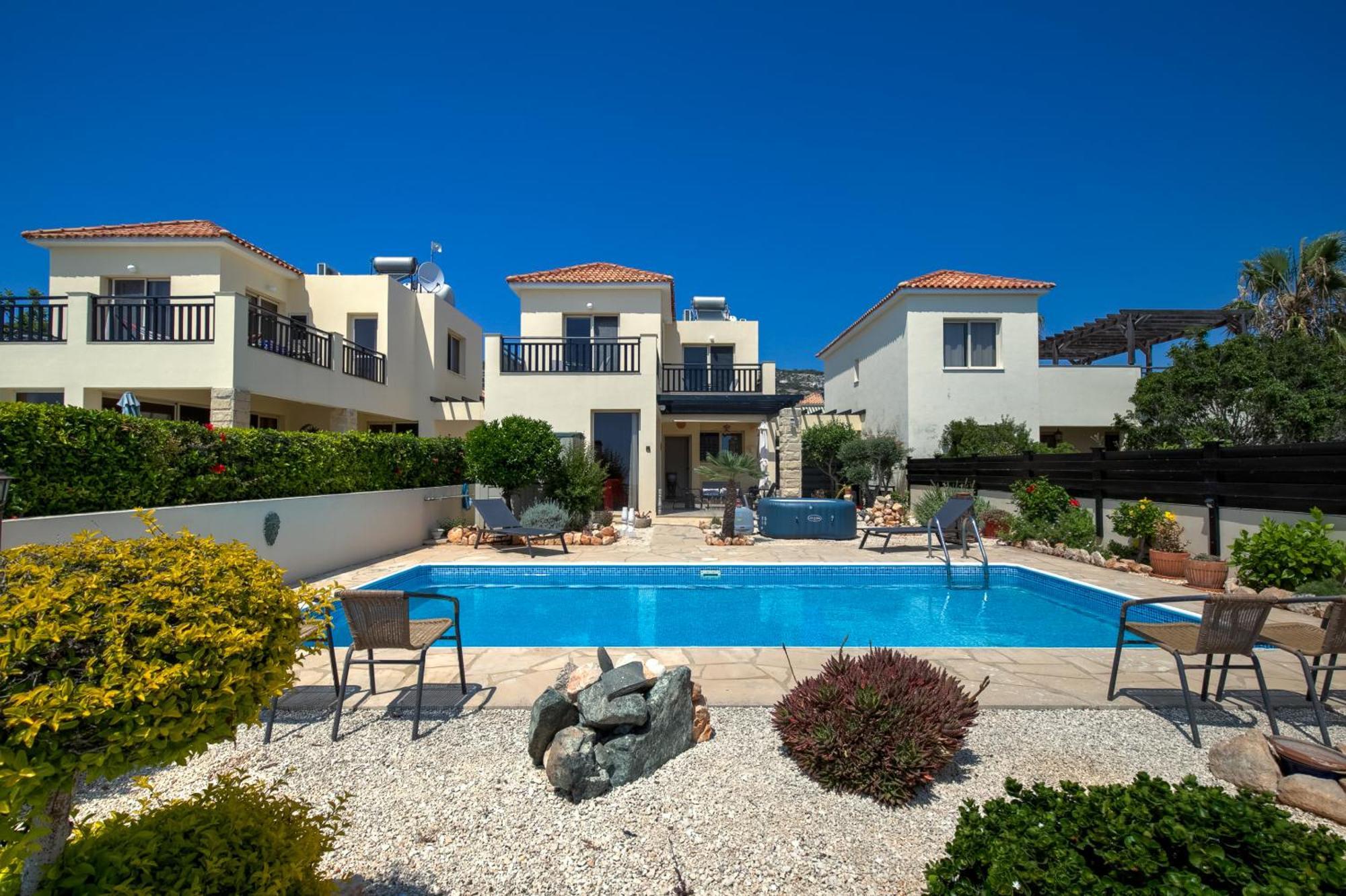 Seaview In Peyia | Private Pool & Jacuzzi By Vichy Holidays Pousada *