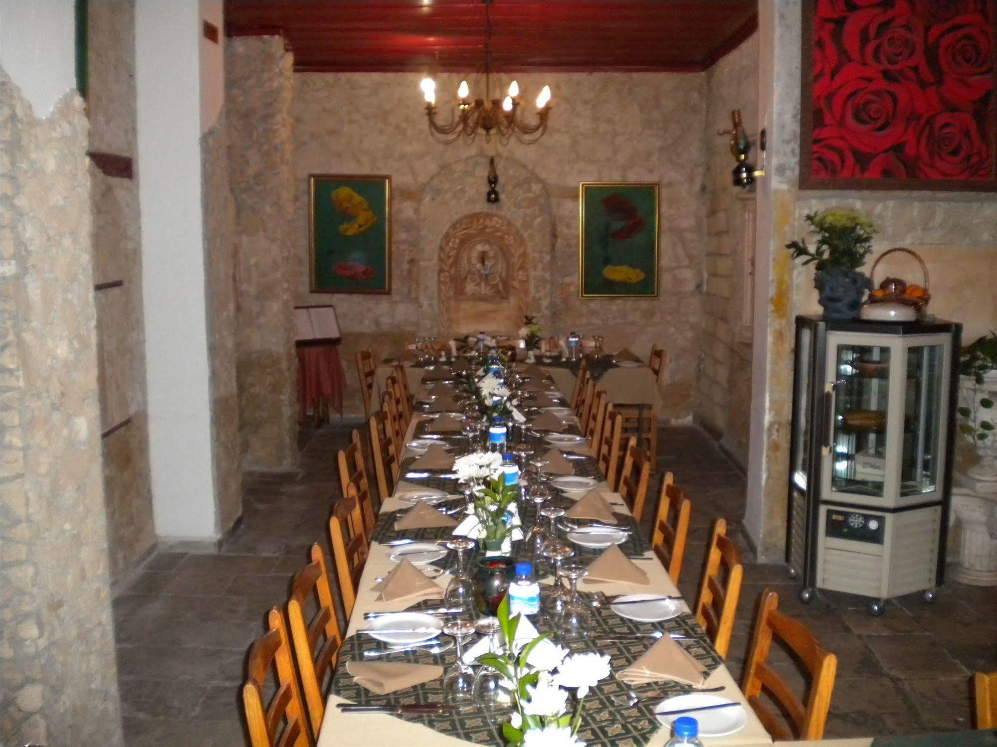 Kiniras Traditional & Restaurant Paphos